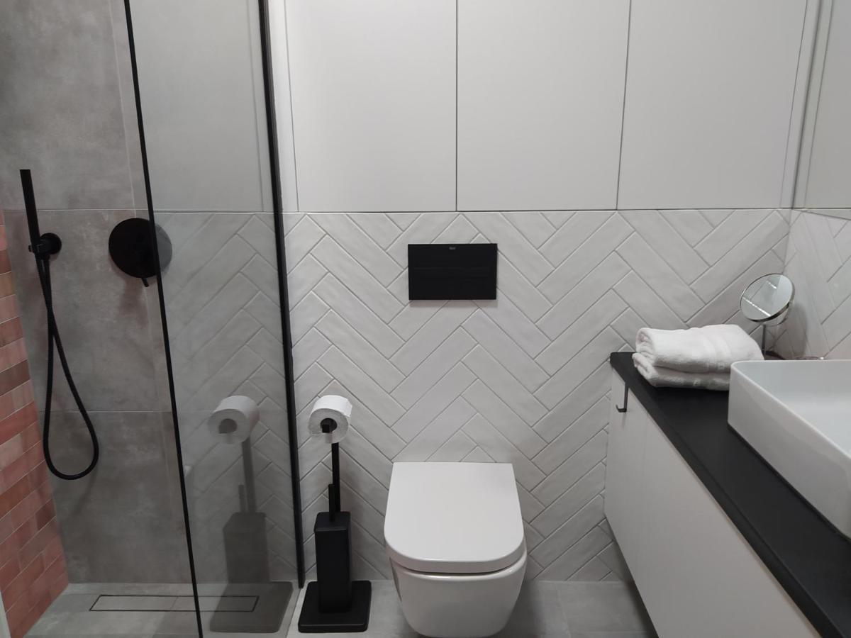 Apartament Old Town Nest กดัญสก์ ภายนอก รูปภาพ